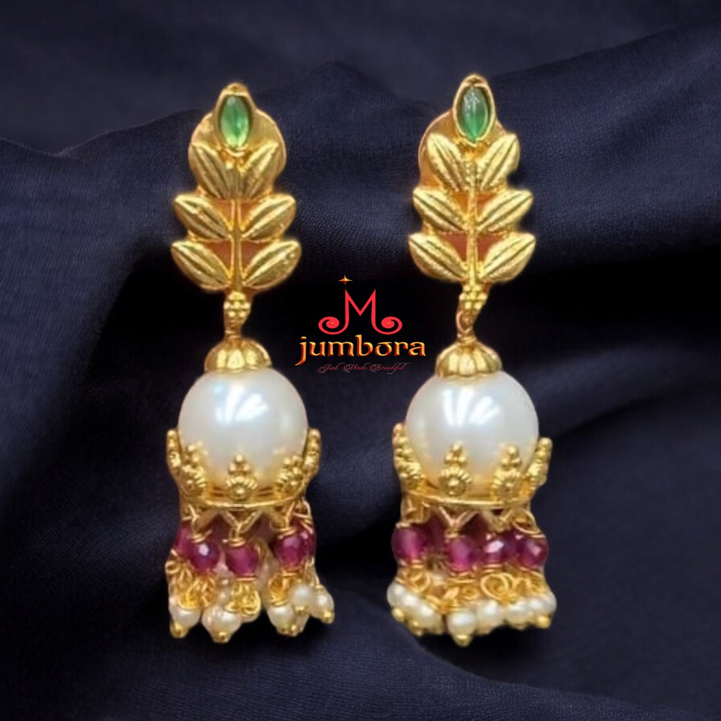 Pearl Gold Alike Earring