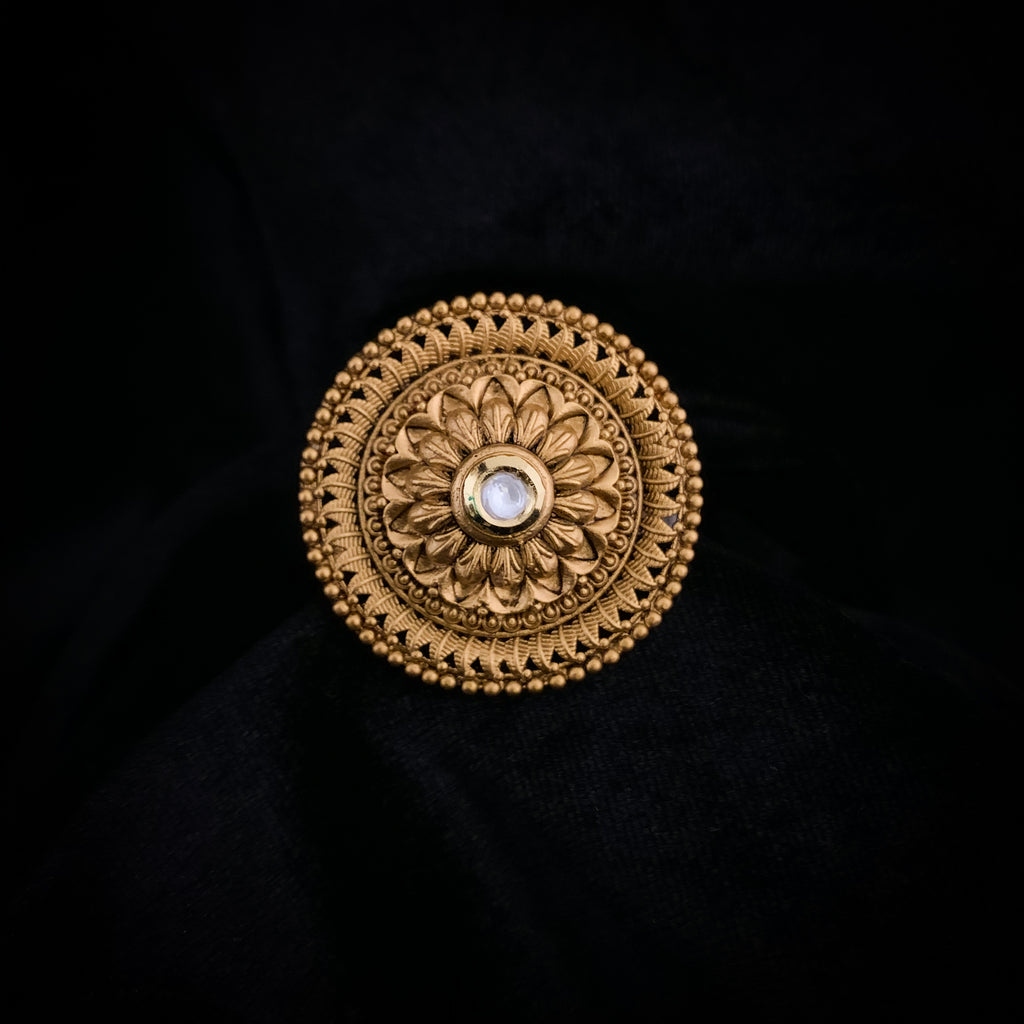 Gold Finish Kundan Adjustable Cocktail Ring 9743-4817 – Dazzles Fashion and  Costume Jewellery