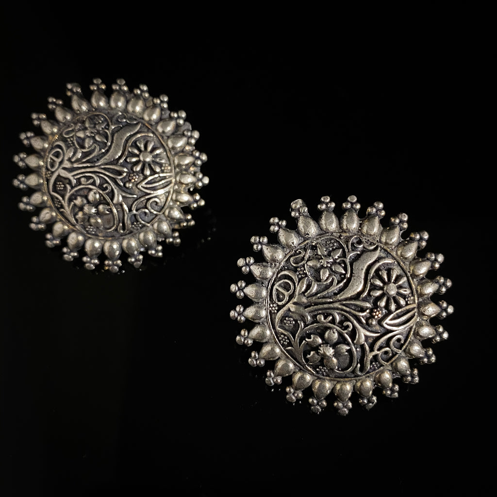 Modern Stylish Oxidized Silver Stud Earring with Floral work